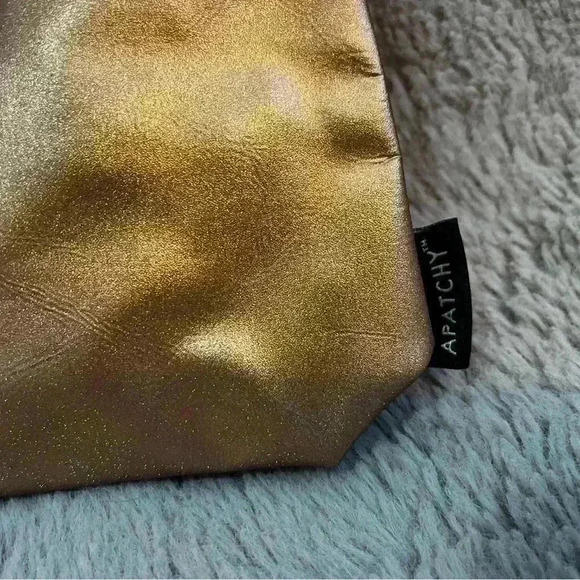 NWT Apatchy London large makeup bag with patches - Picture 4 of 6